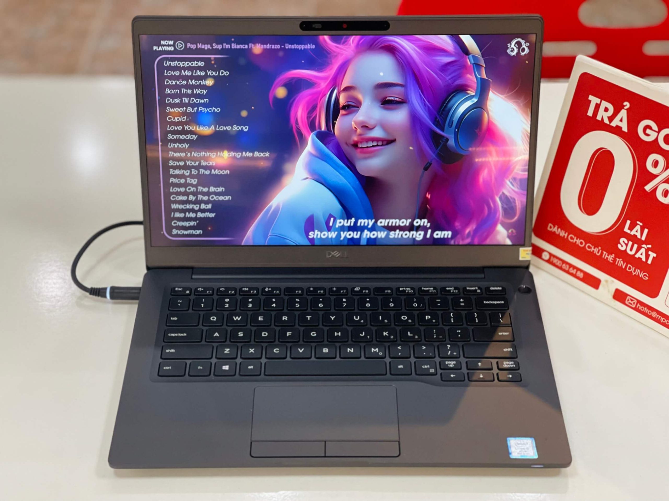 Dell Latitude 7300 - Thiết kế