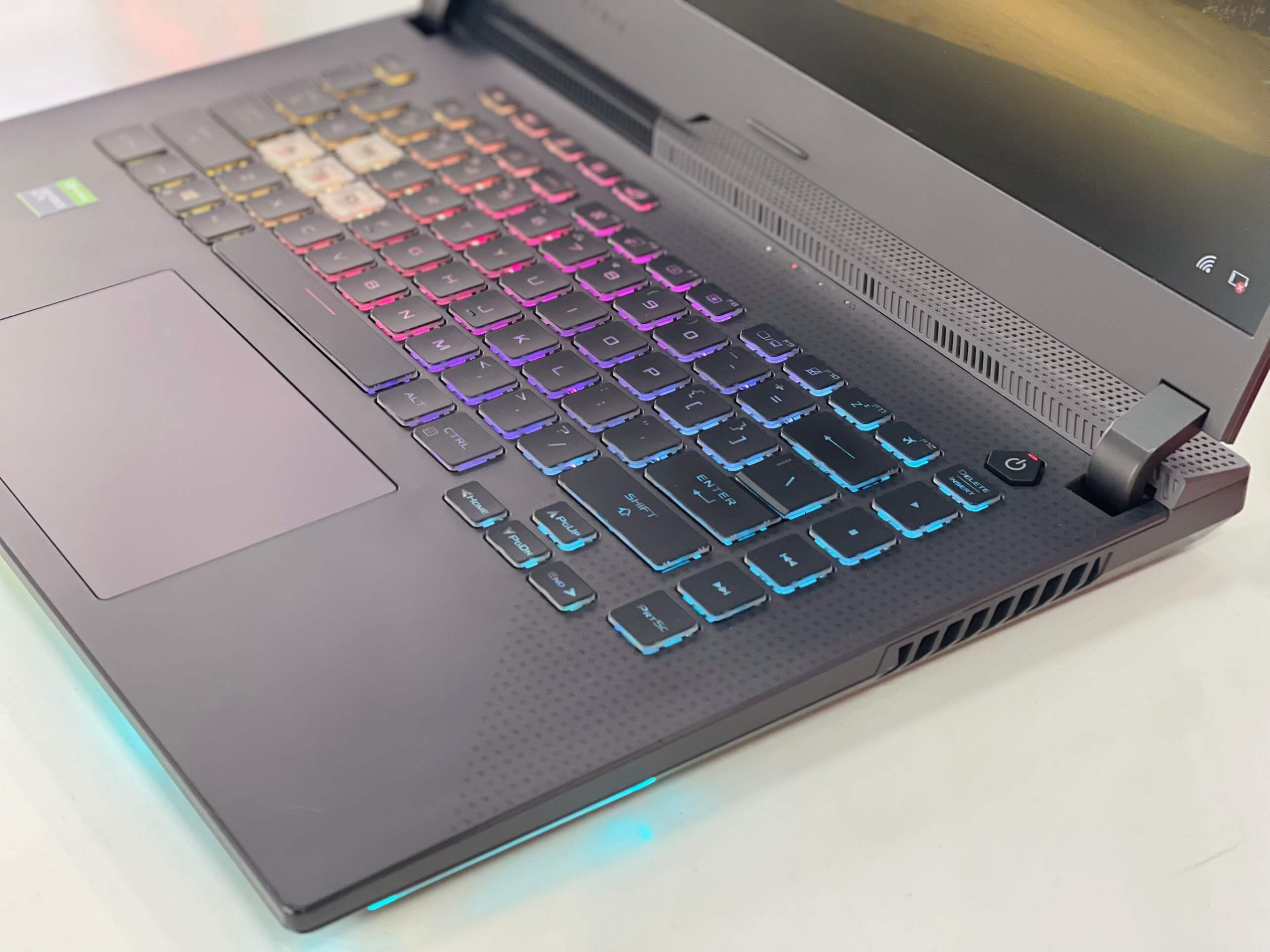 Asus Rog Strix Anh 3 1 scaled