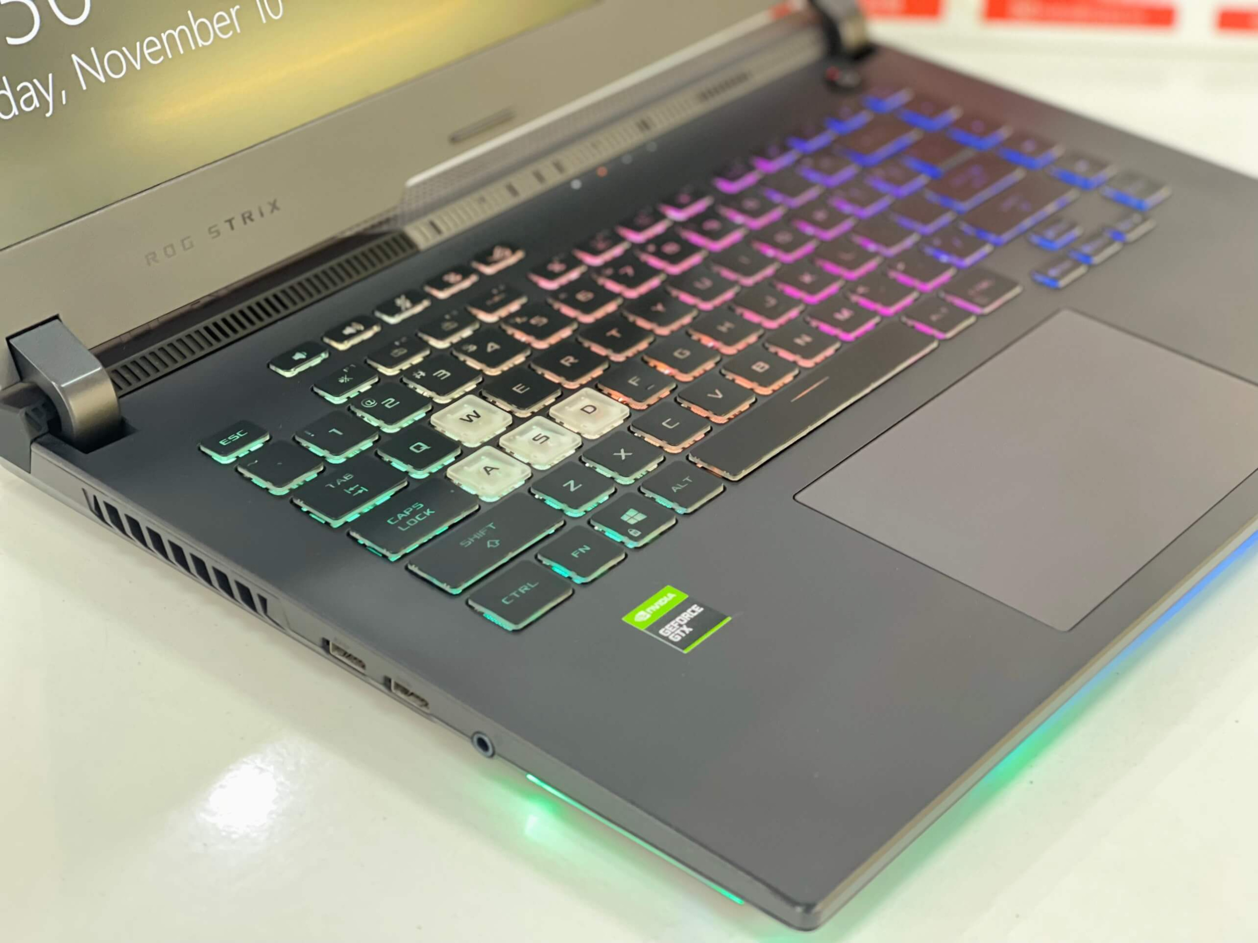 Asus Rog Strix Anh 4 scaled